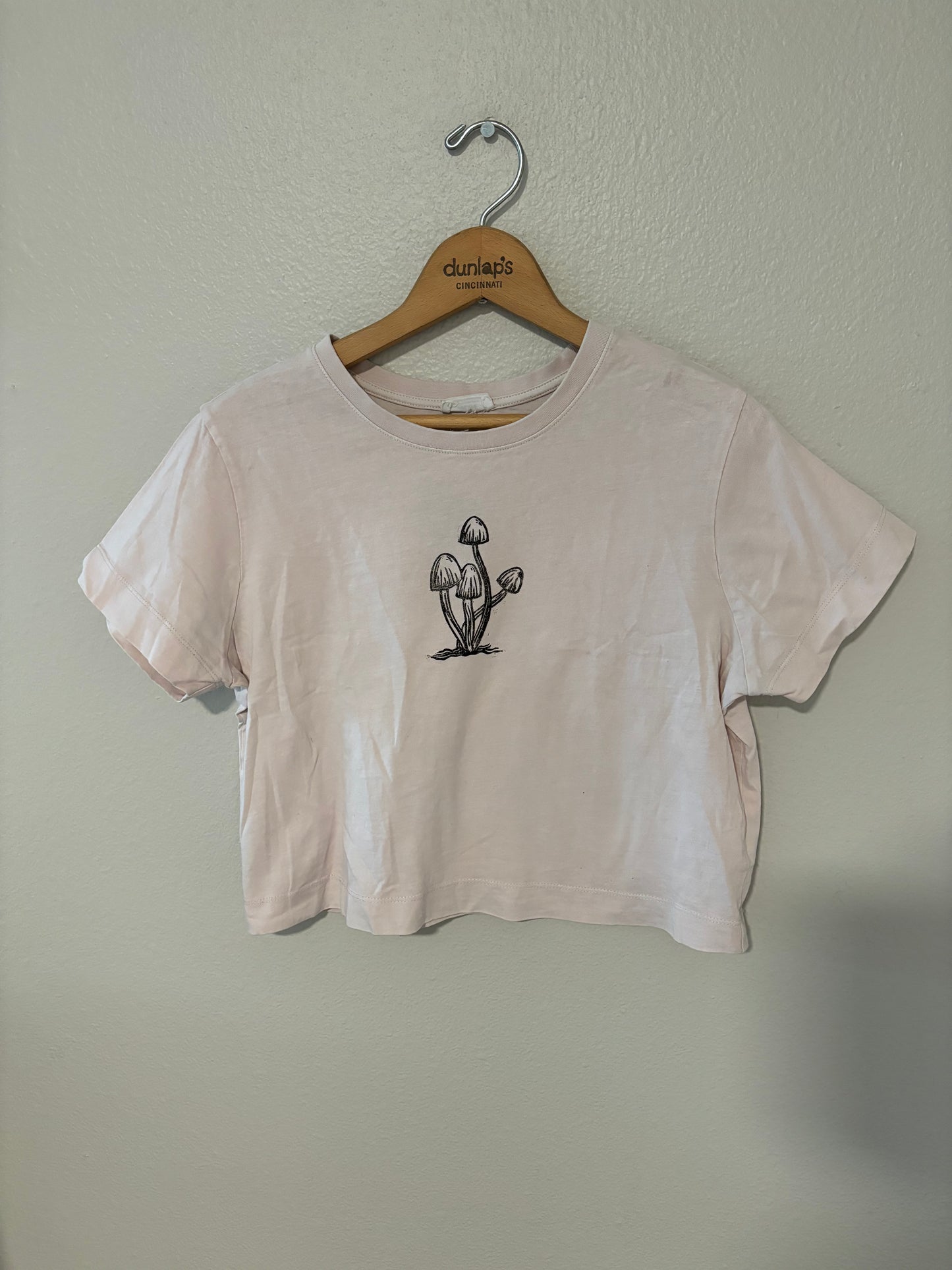 M - Fairy caps T-shirt