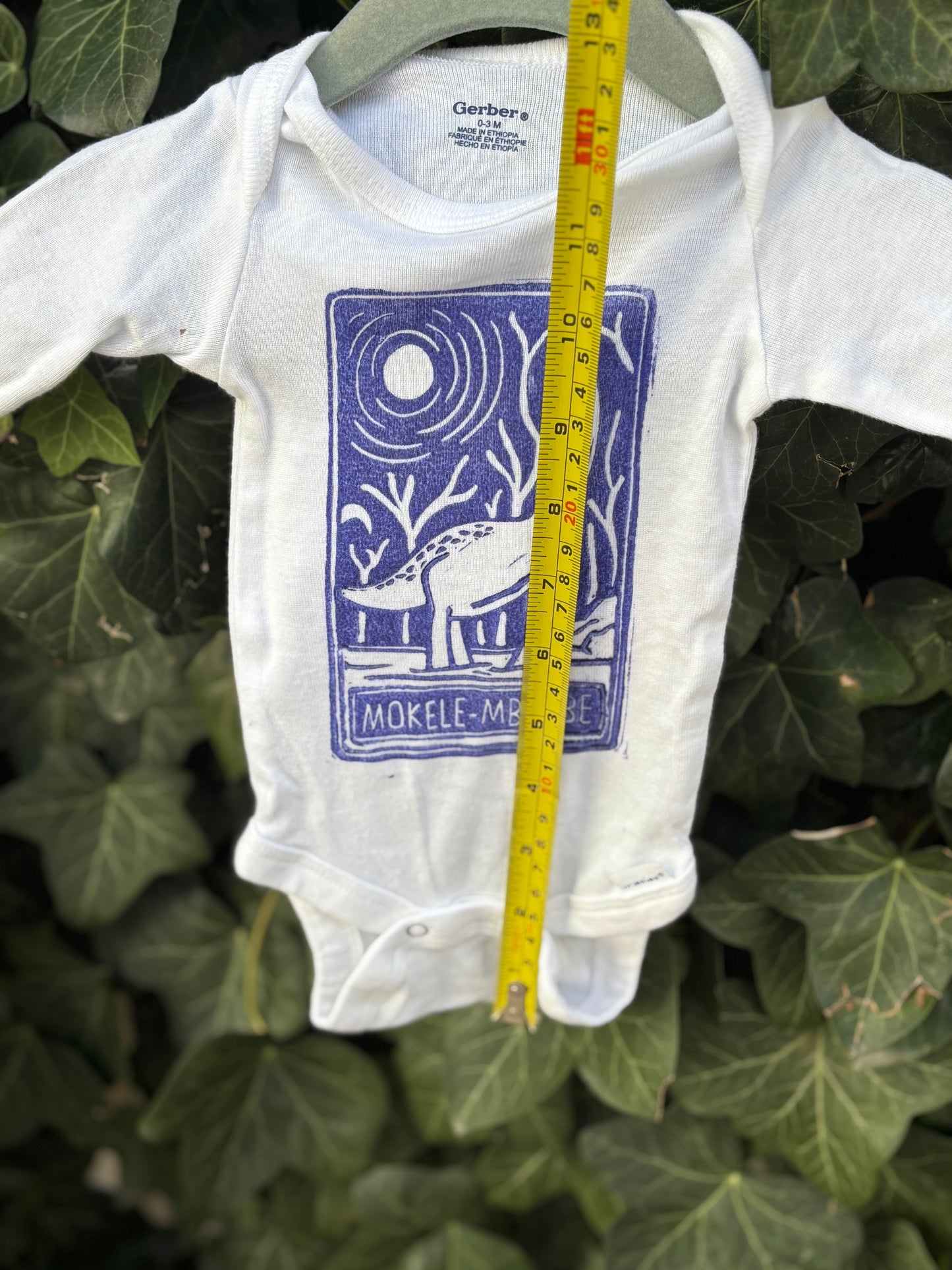 0-3m Mokele-Mbembe onesie