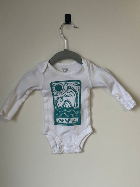 NB Memphre onesie