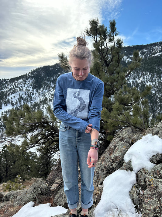 M - Kraken long sleeves