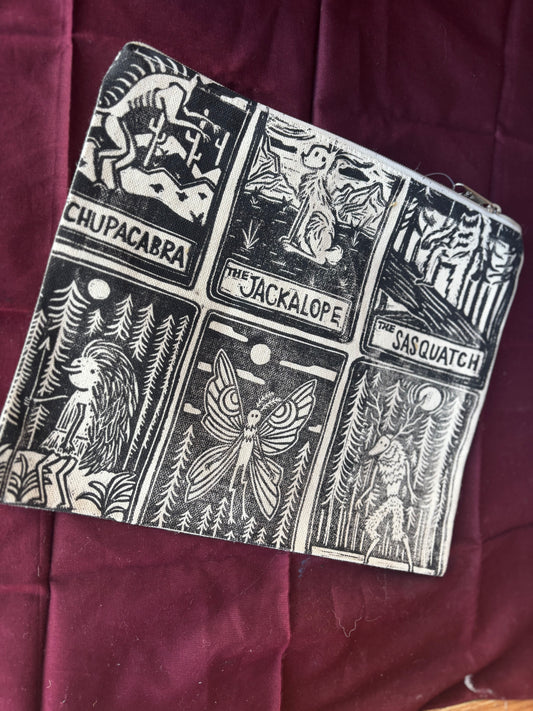 Tarot cryptids big pouch