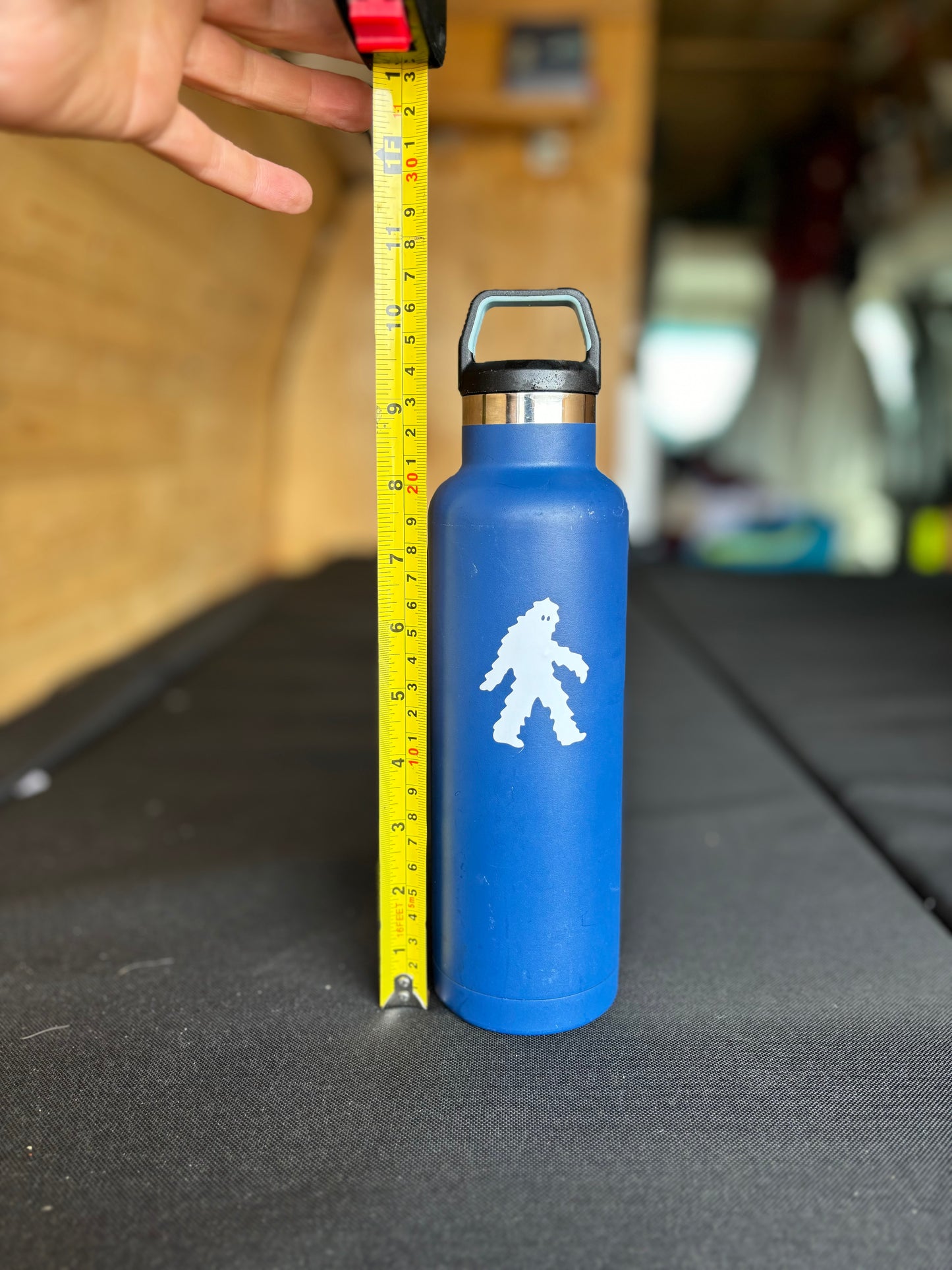 Sasquatch upcycled insulated bottle - blue