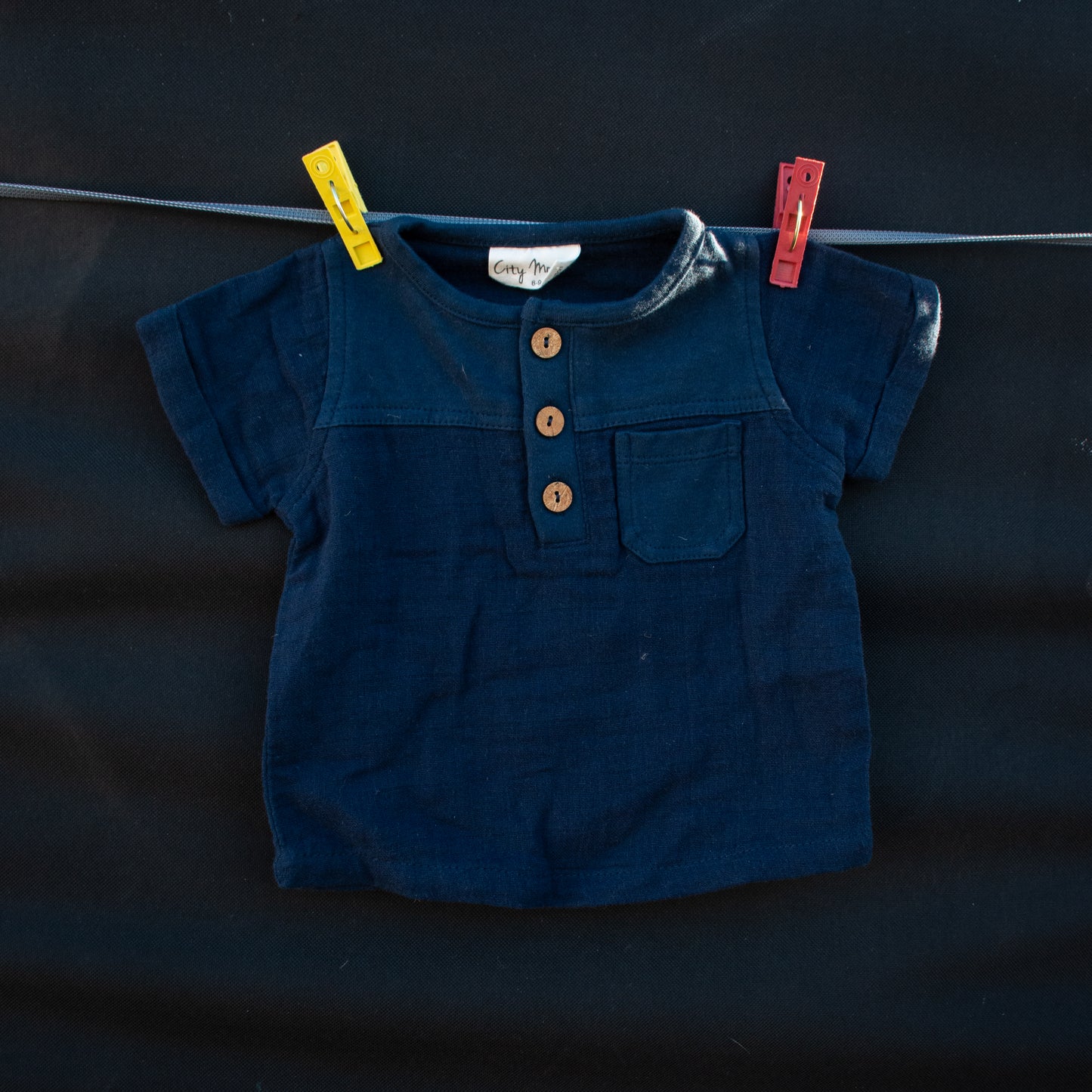 6-9 M- Kraken t-shirt