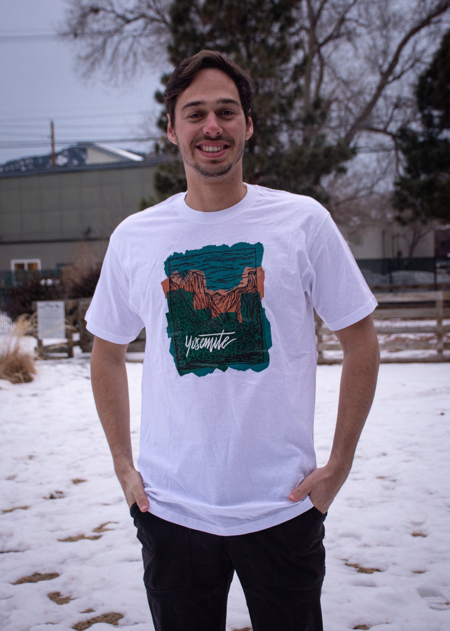 L - Yosemite T-shirt