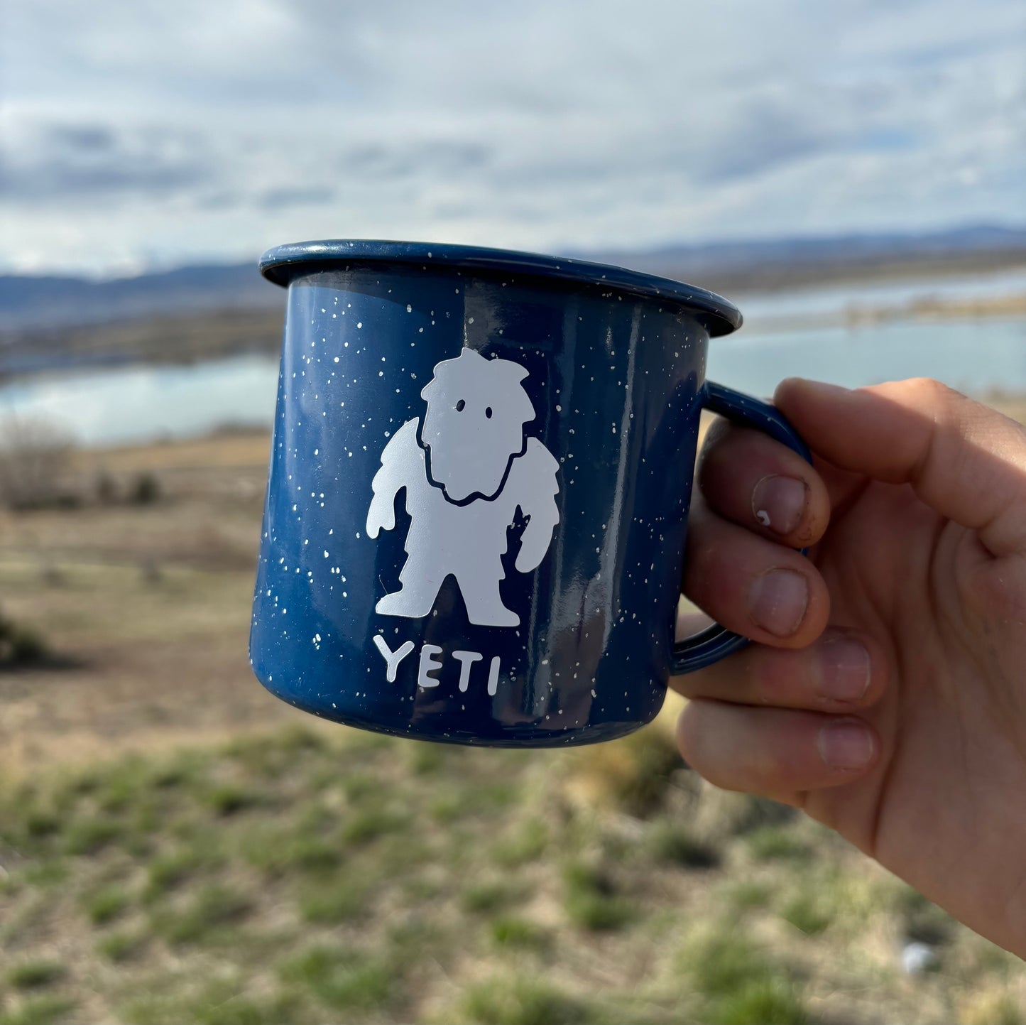 Yeti upcycled camping mug - white - blue speckles