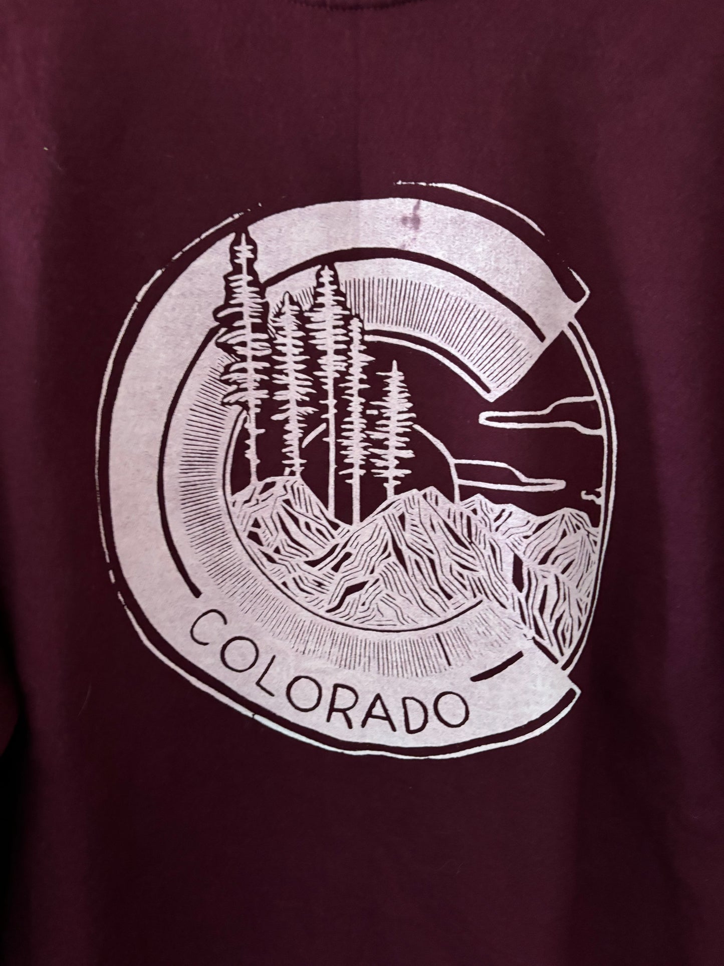 L - Colorado crew neck