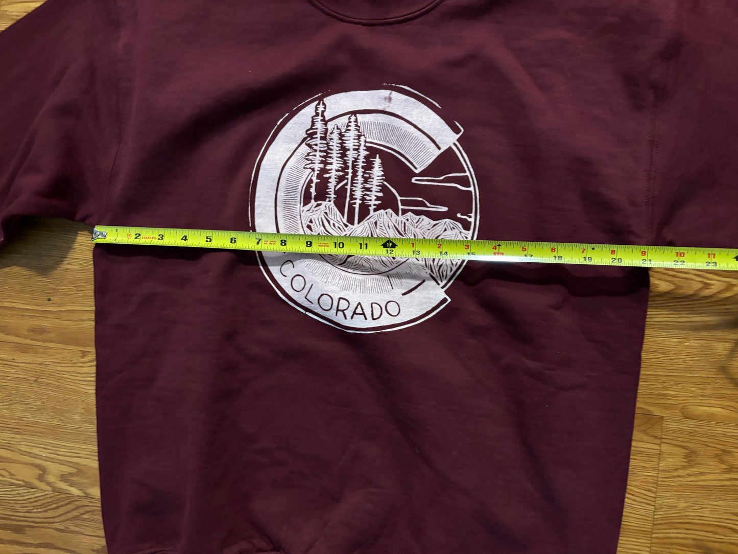 L - Colorado crew neck