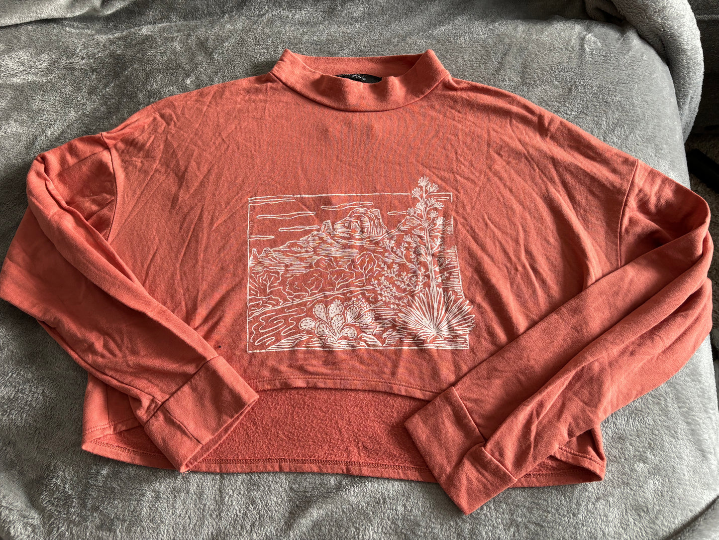 S - Sedona cropped long sleeves