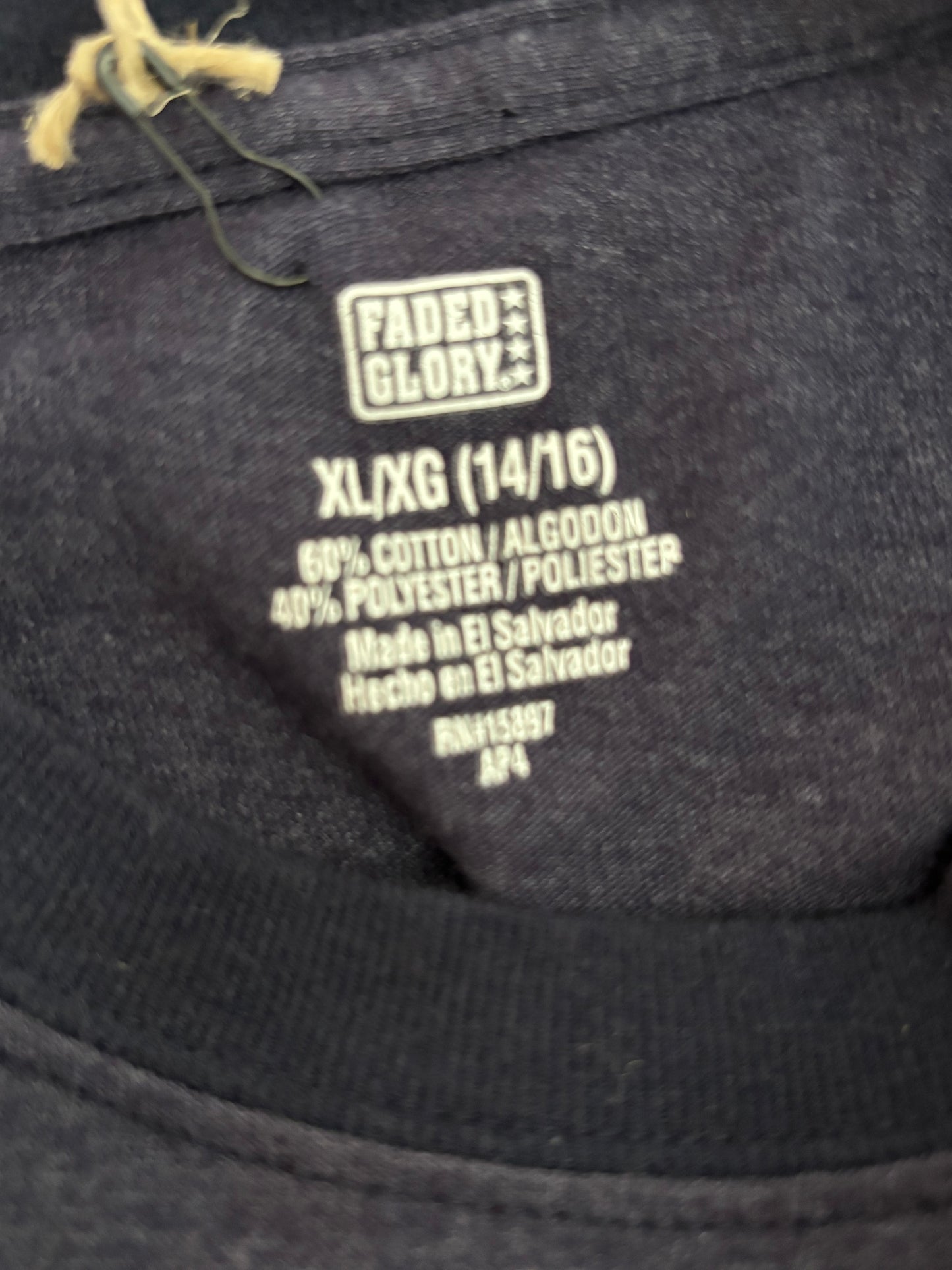 XL jr - Monument T-shirt