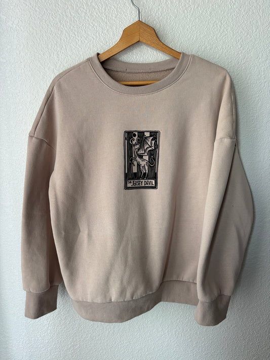 M-L Jersey devil sweater