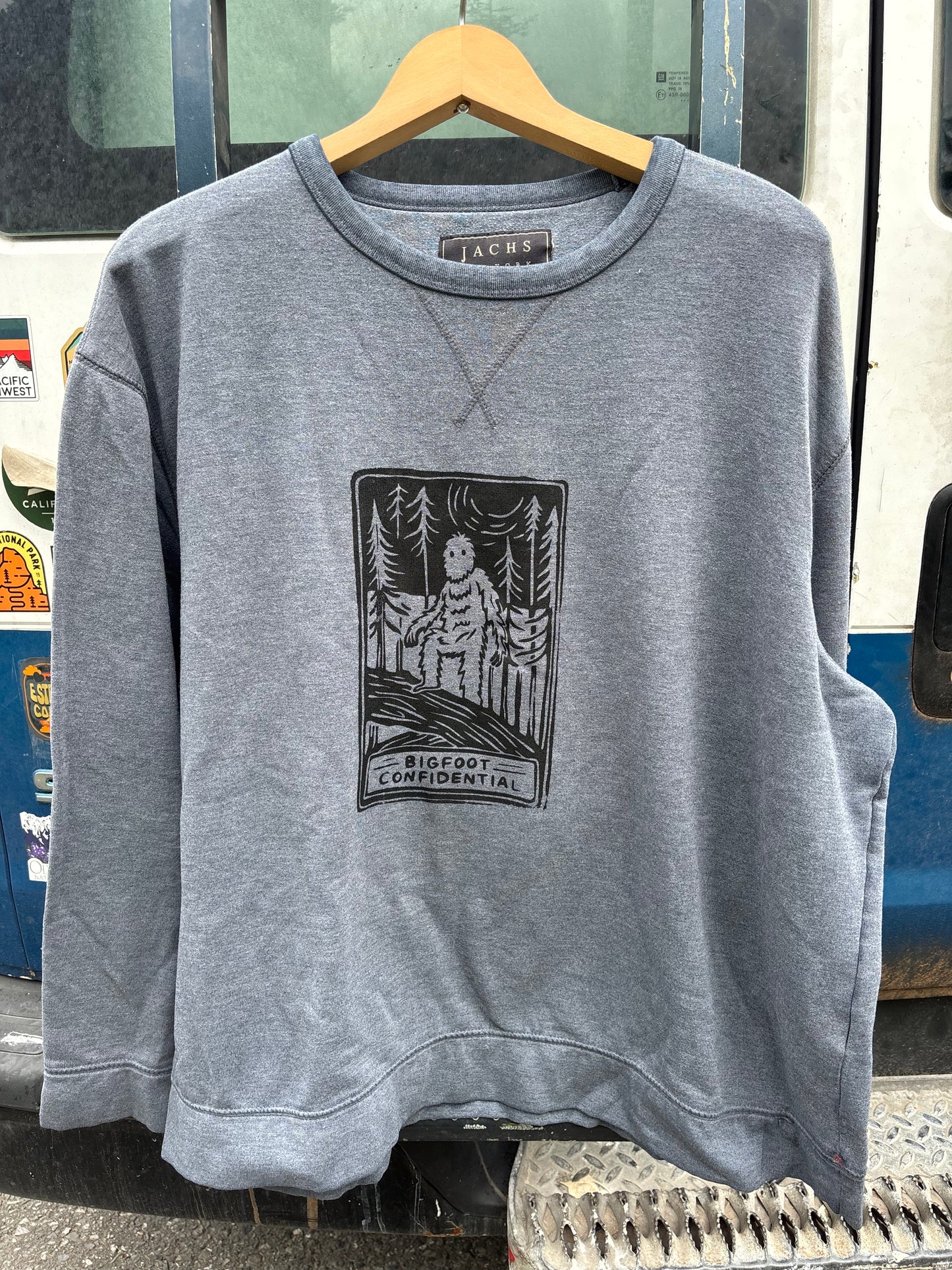2XL - Bigfoot confidential sweater