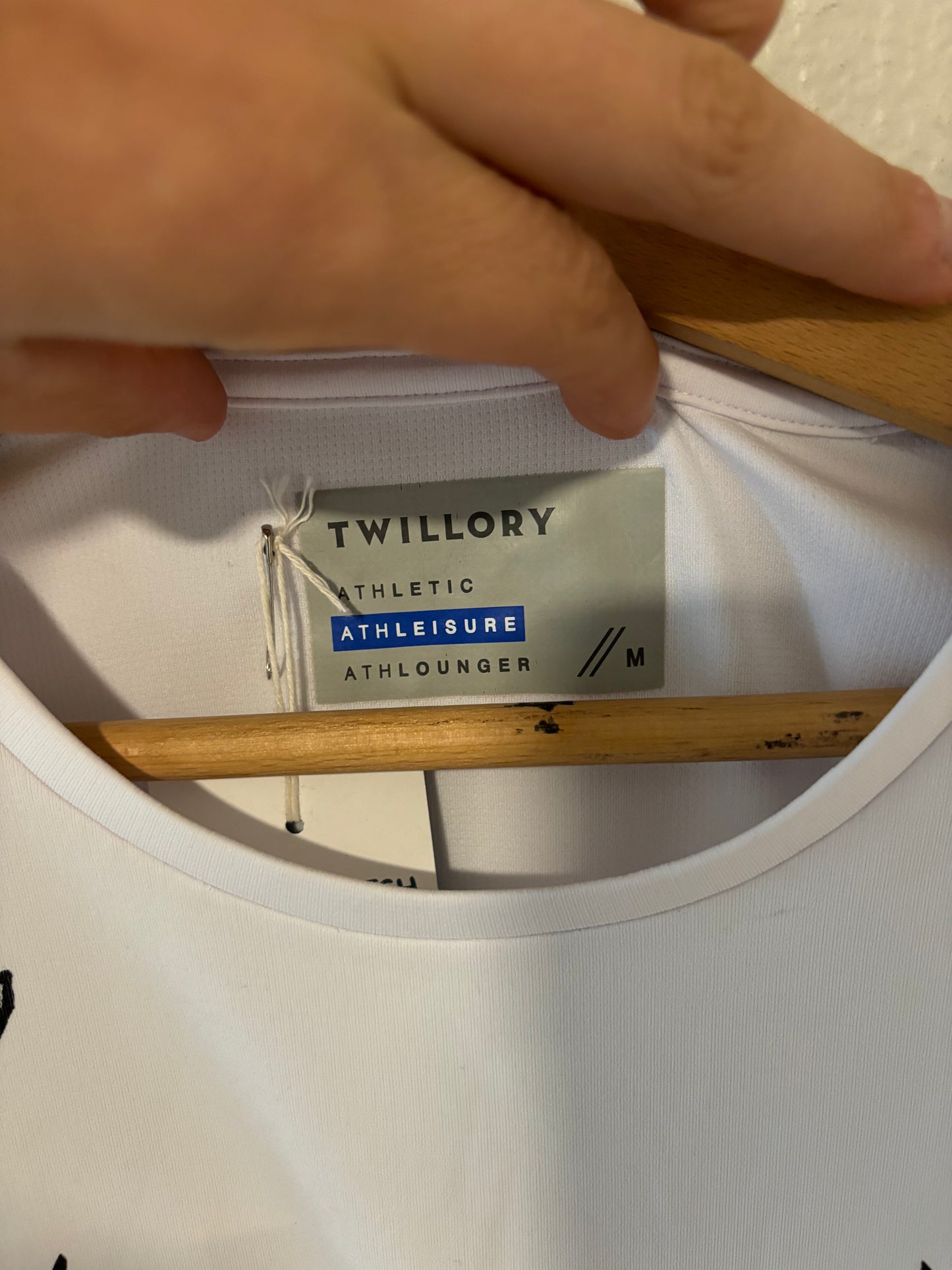 M - Wendigo athletic T-shirt