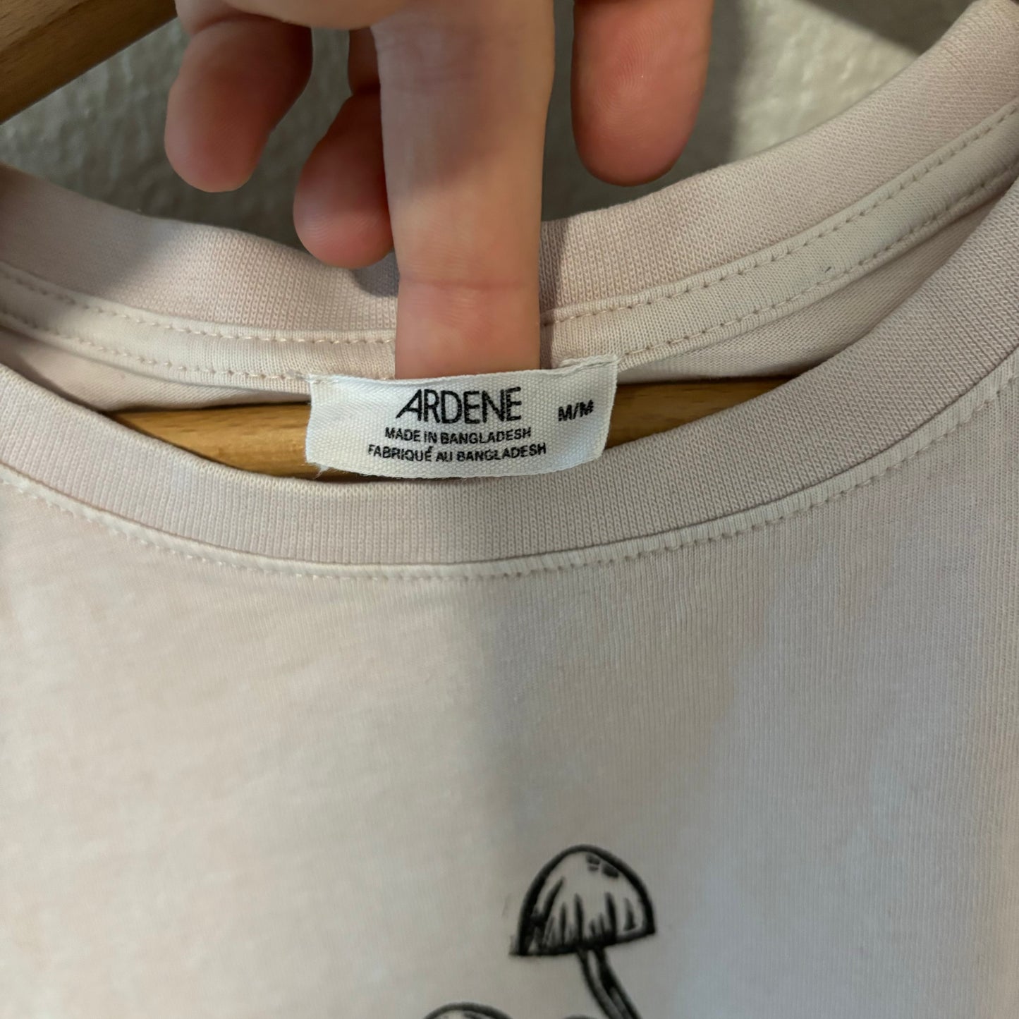 M - Fairy caps T-shirt