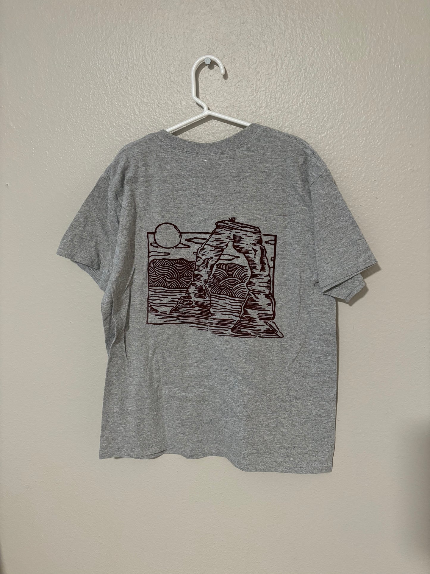 M jr - Arches T-shirt