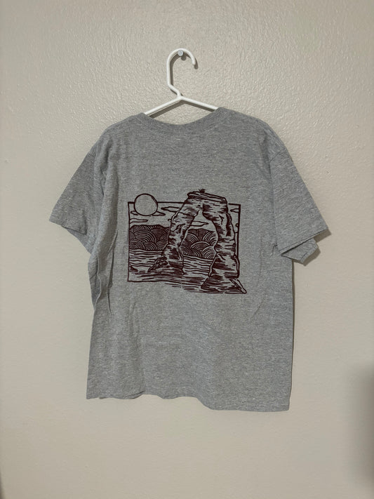 M jr - Arches T-shirt