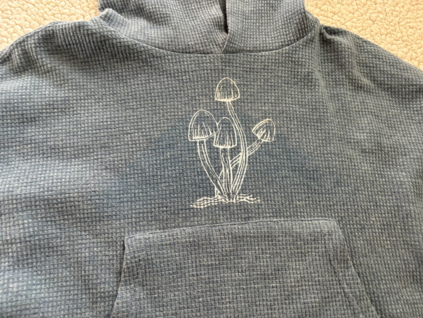 S - Fairy caps cropped Hoodie