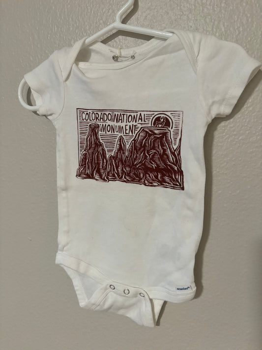 6-9M - Monument onesie