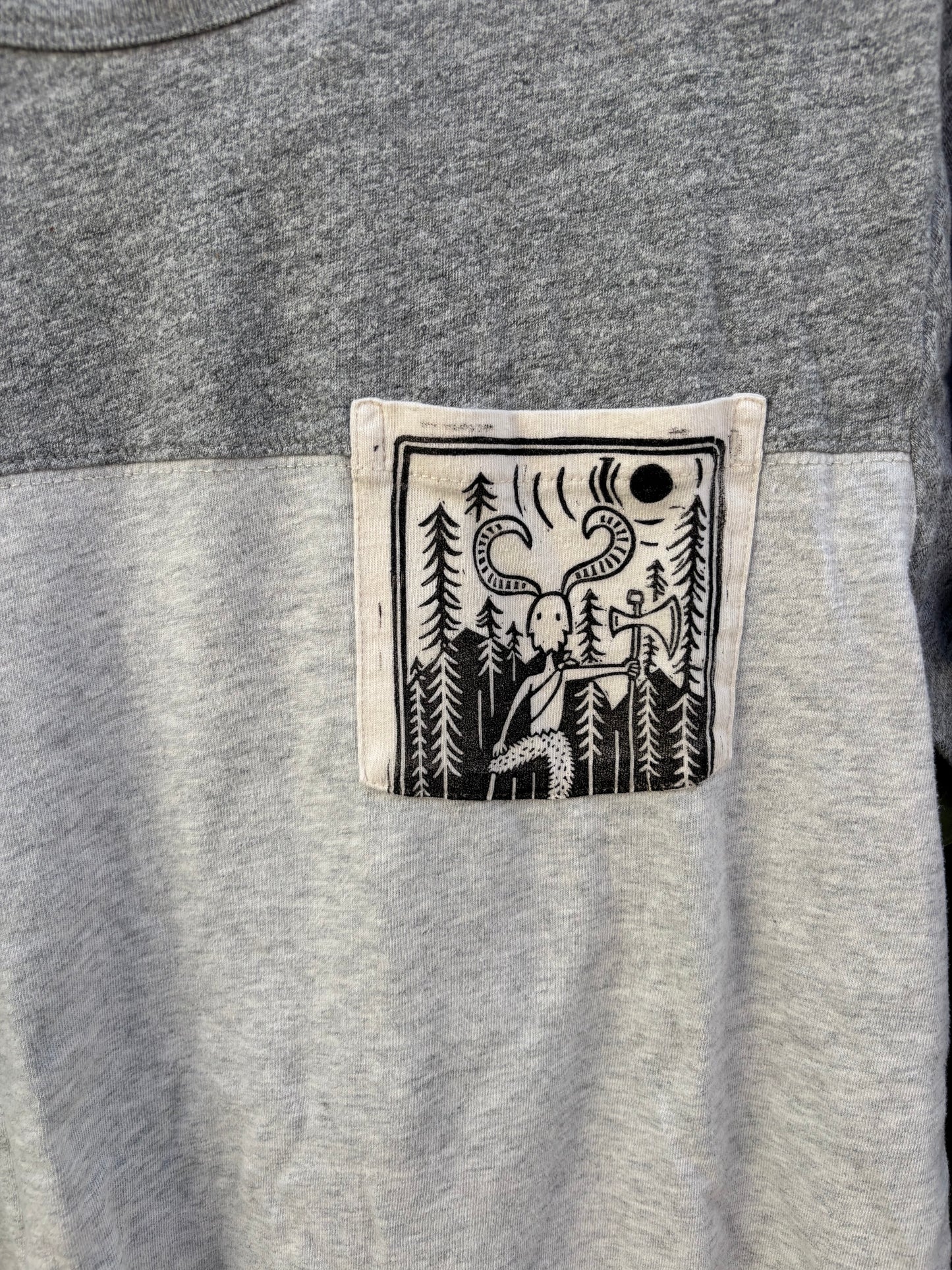 L - Goatman pocket Tee