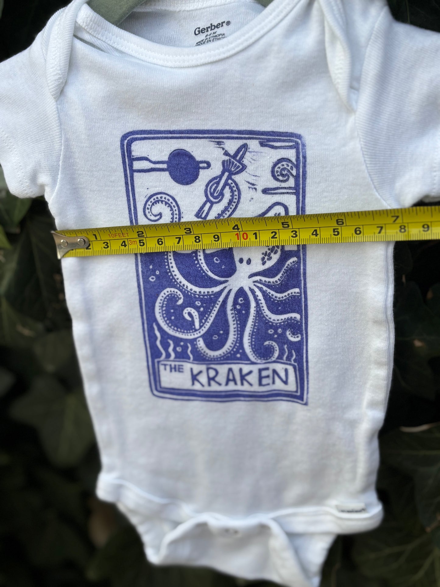 6-9m Kraken onesie