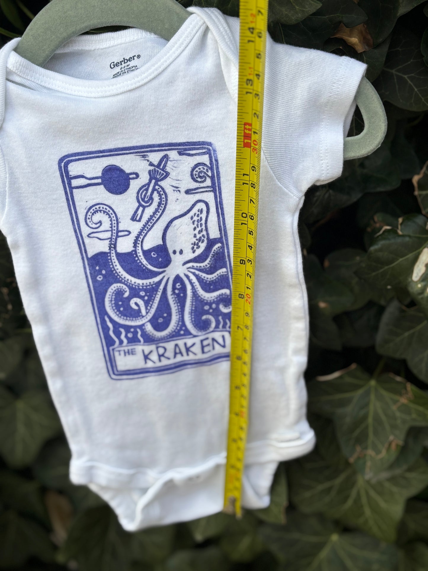 6-9m Kraken onesie