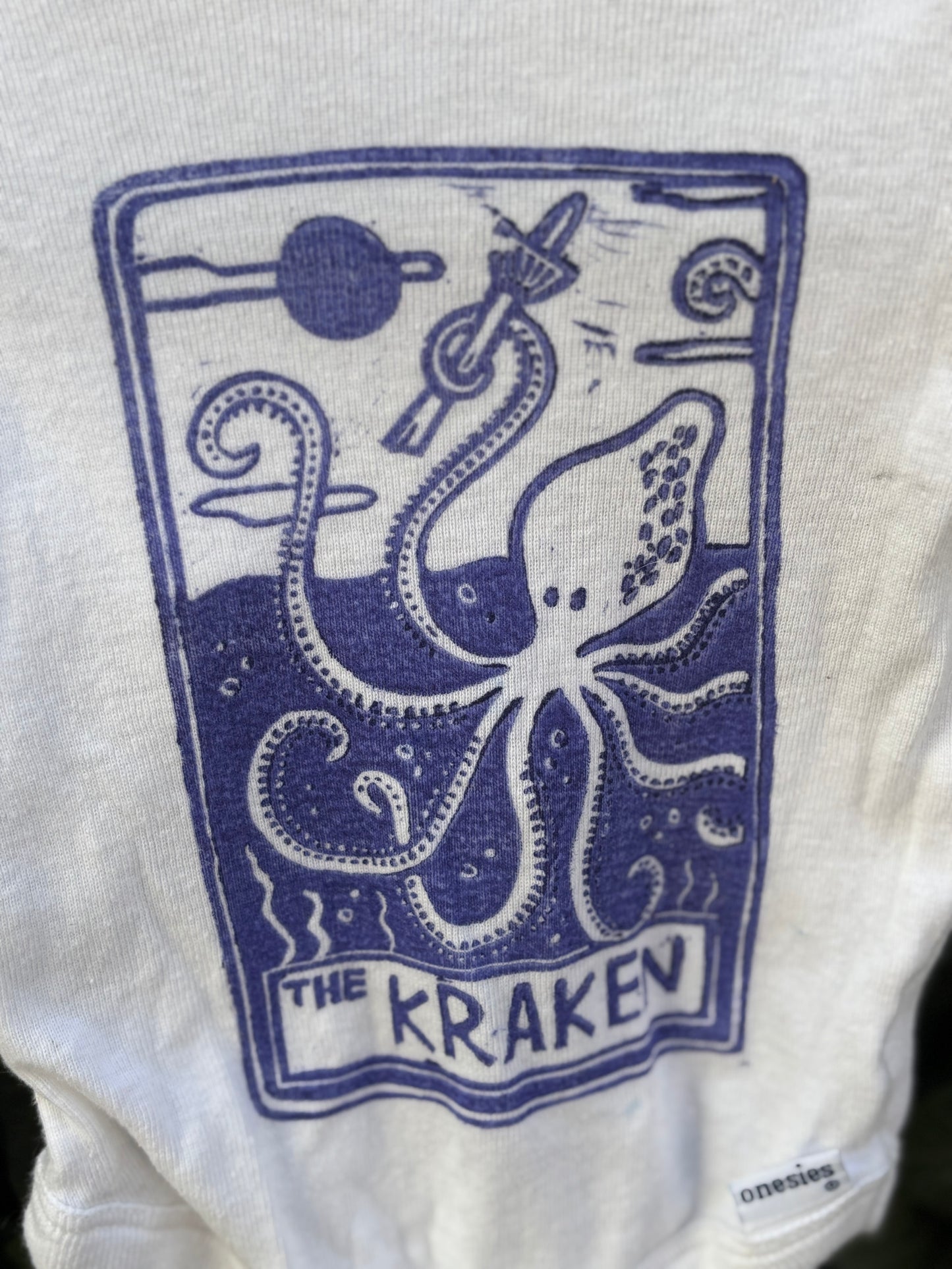 0-3m Kraken onesie