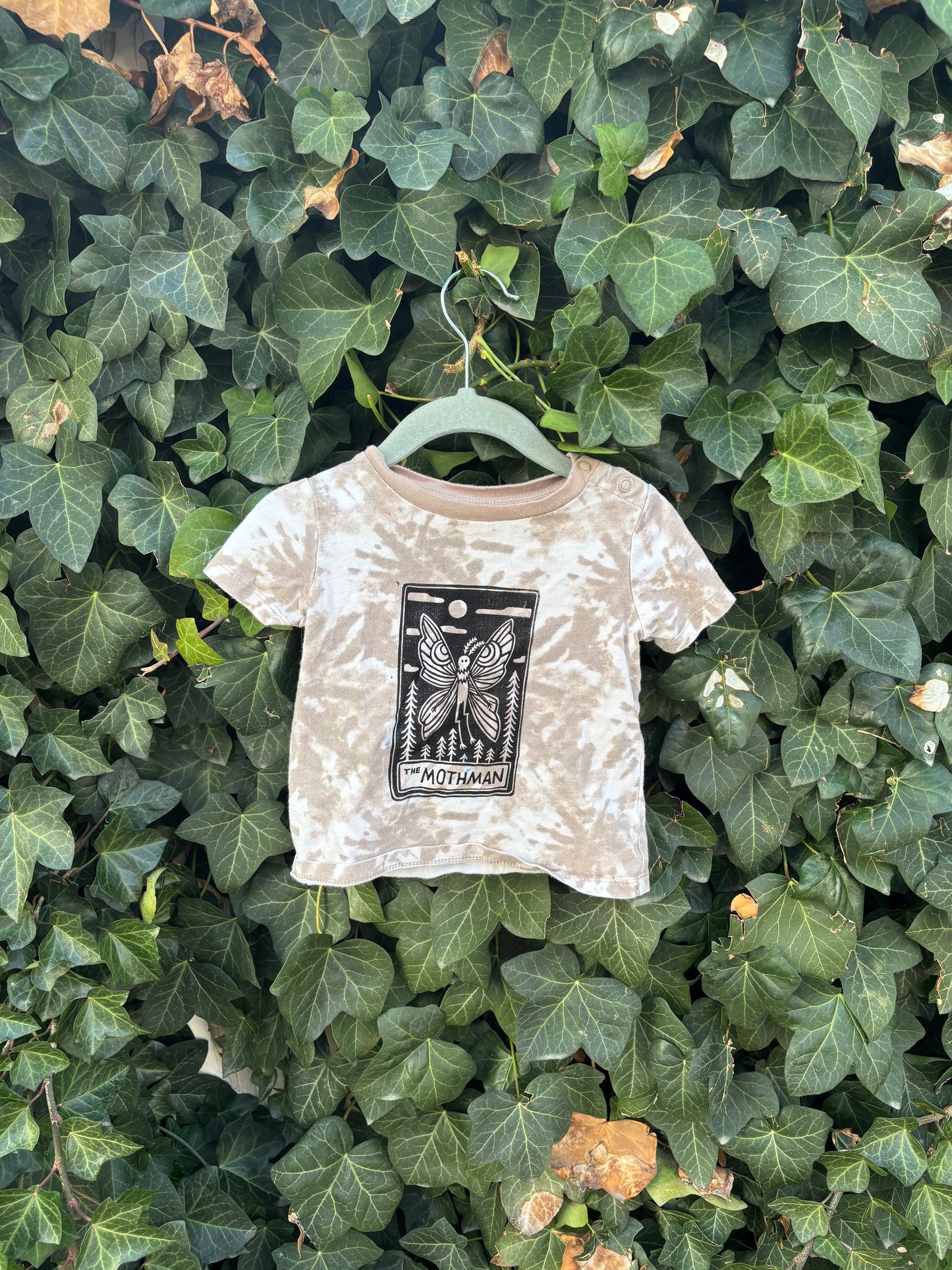 18-24m mothman T-Shirt