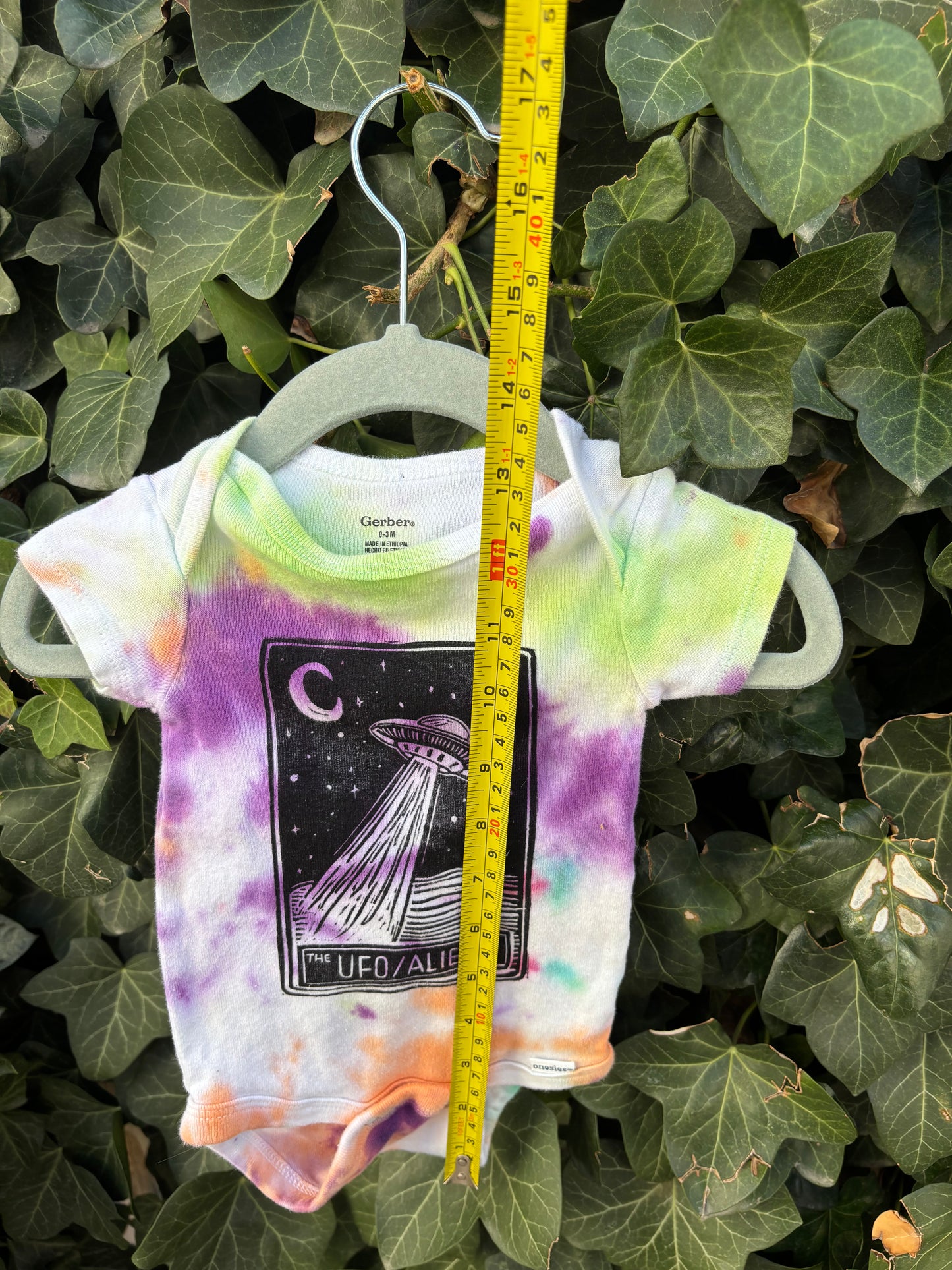 0-3m UFO/Aliens onesie