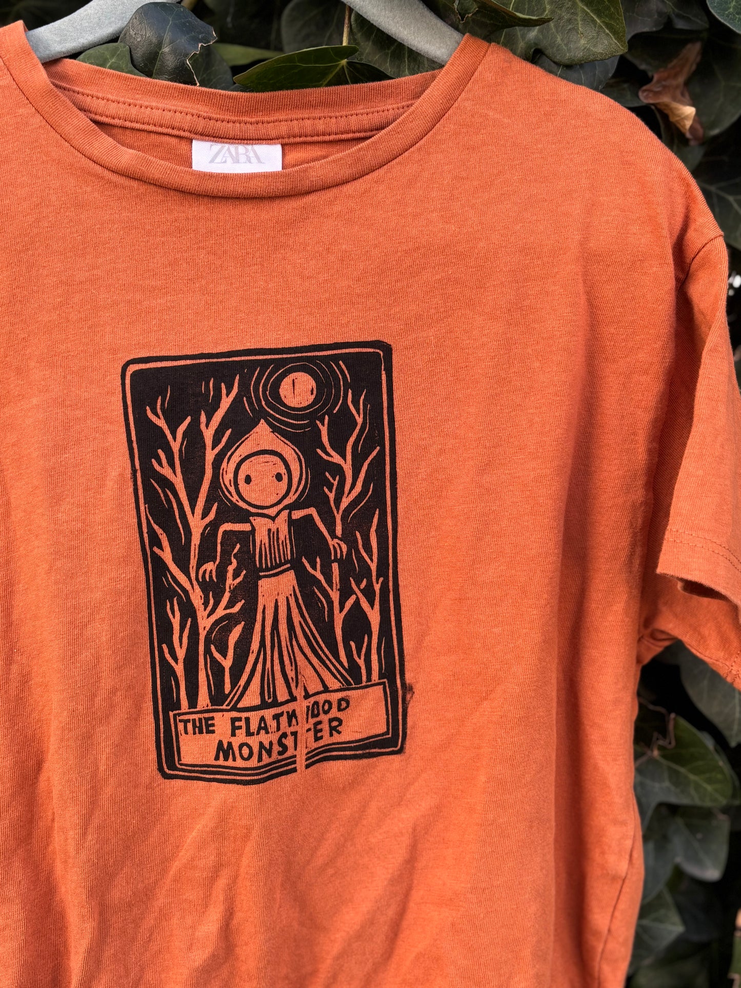 M Jr Flatwwod monster shirt (misprint)