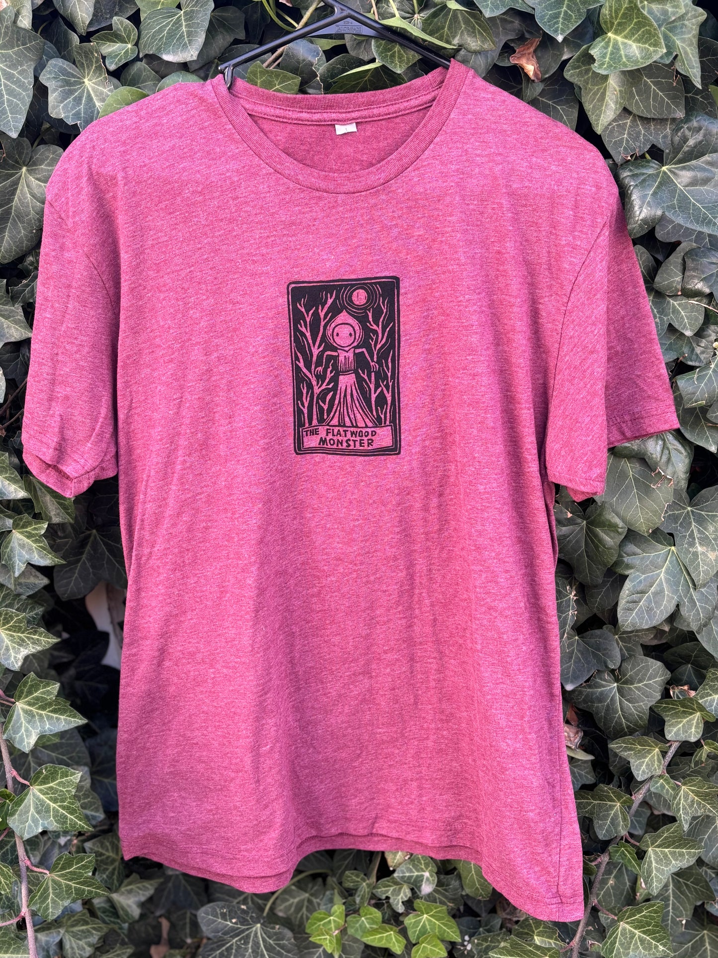 L Flatwood monster T-shirt