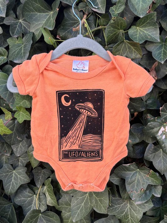 3m UFO/Aliens onesie