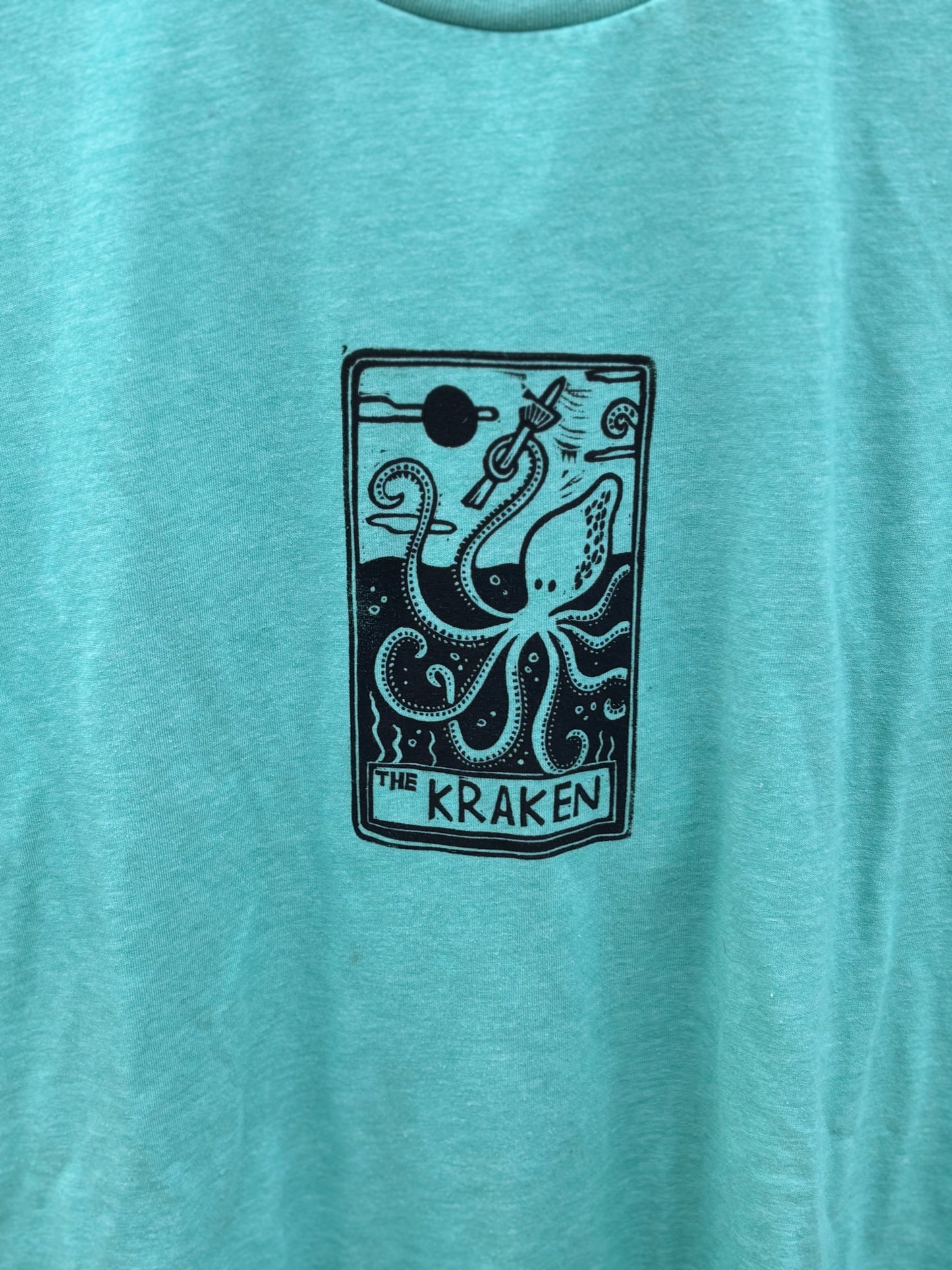 L Kraken T-shirt