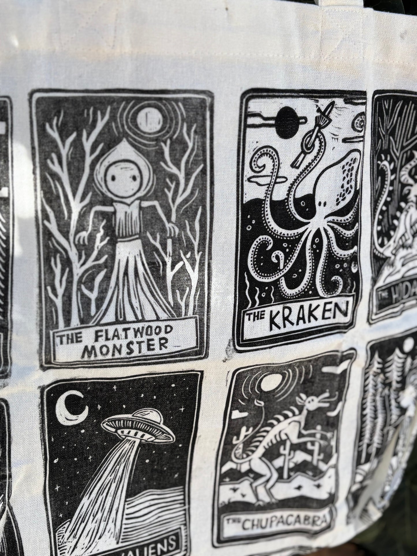 Tarot cryptids tote bag single sided