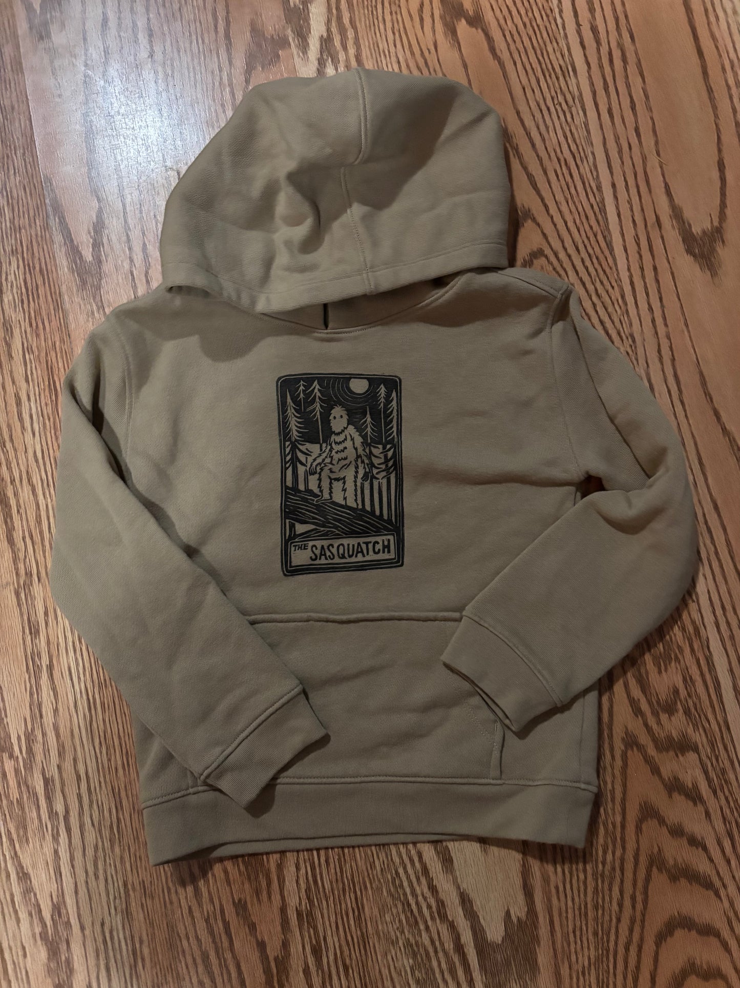 5T- sasquatch Hoodie
