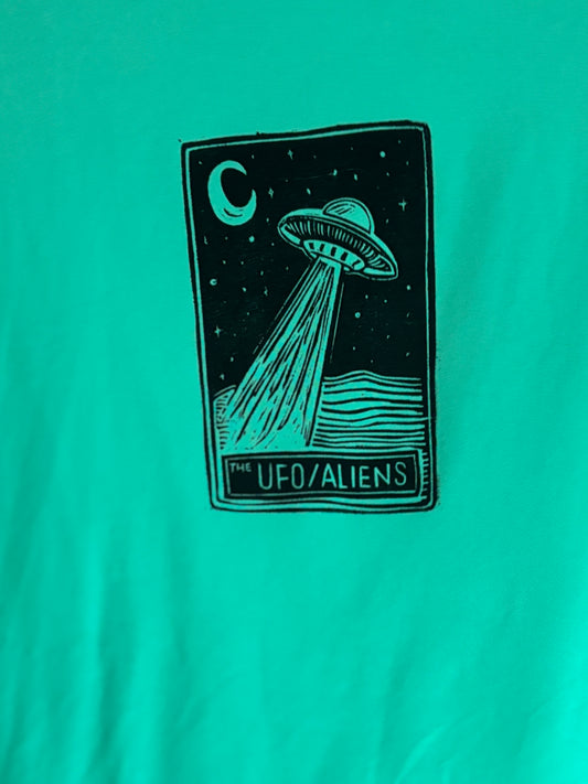 L UFO T-shirt