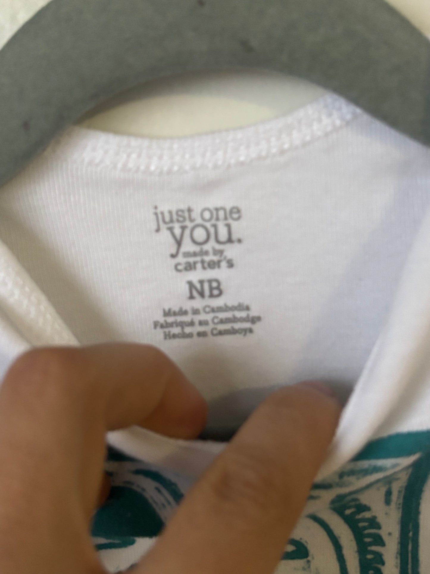 NB Memphre onesie