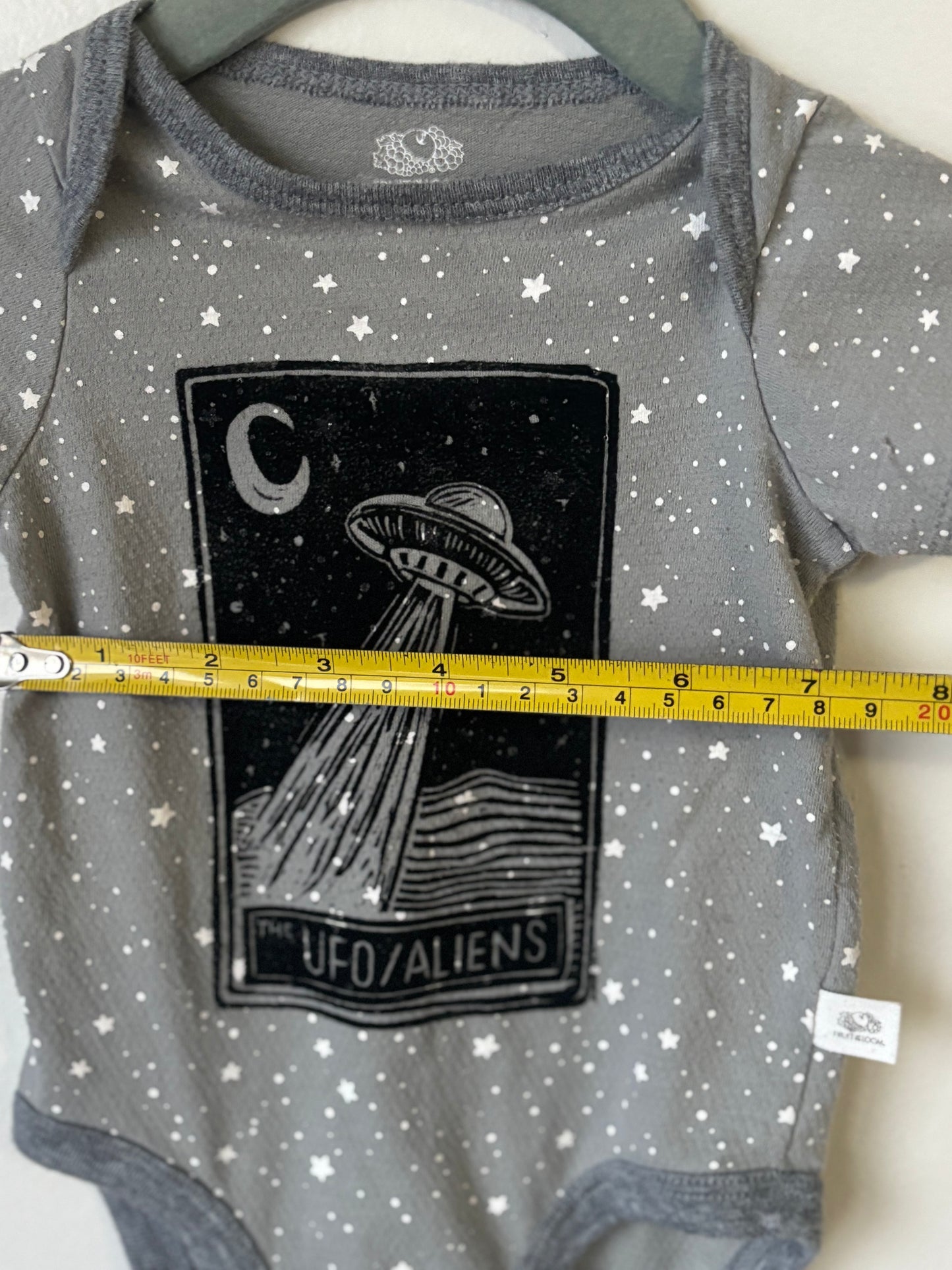 3-6m UFO onesie