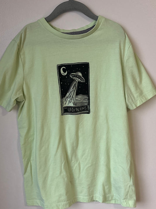 L Jr UFO T-shirt