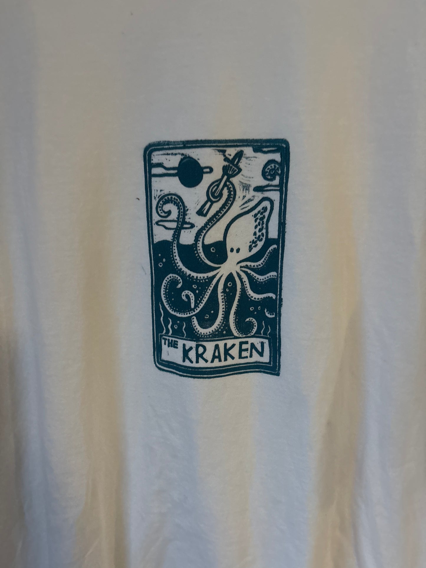 2XL Kraken T-shirt