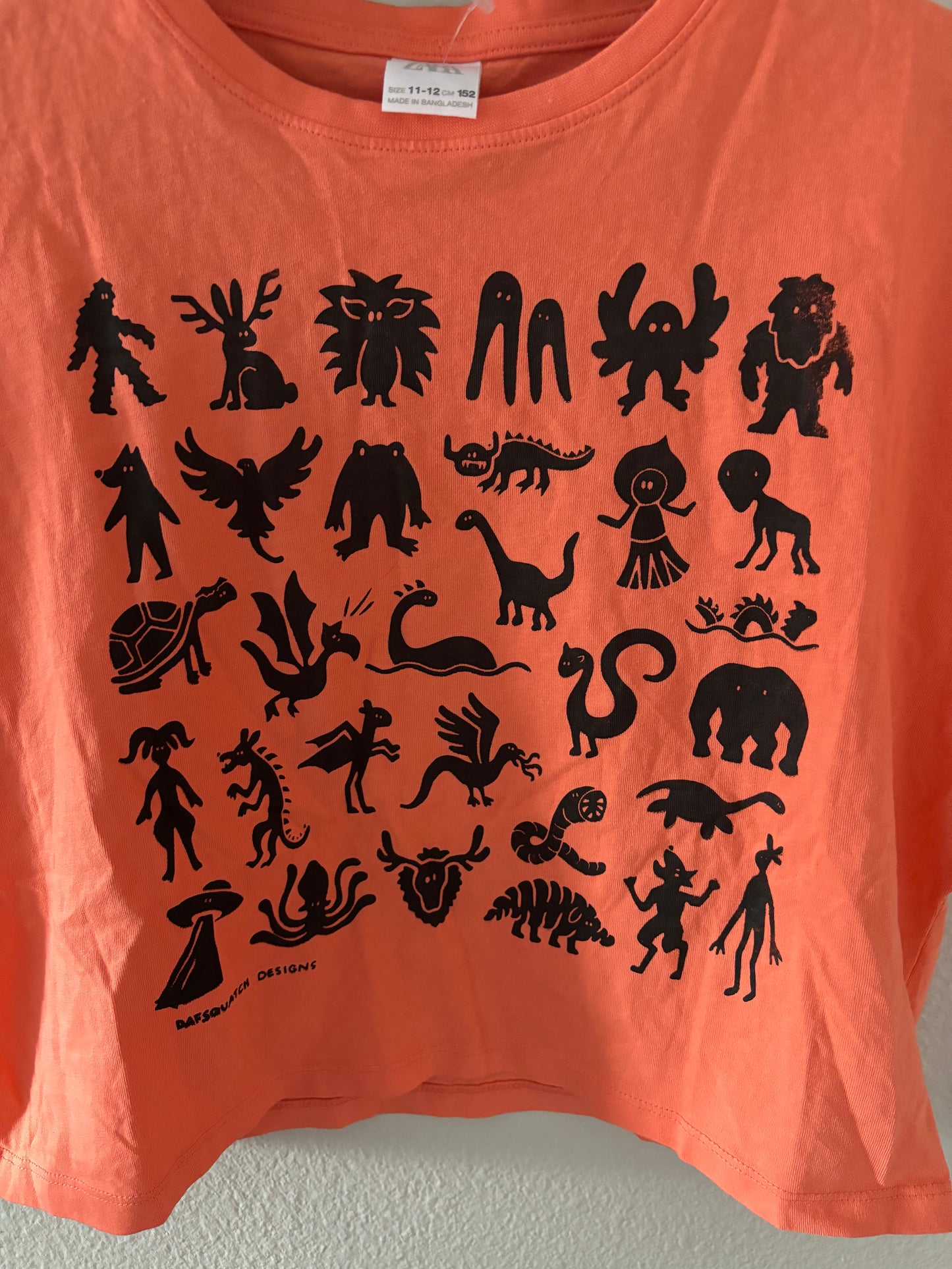 11-12 - Mini monsters T-shirt