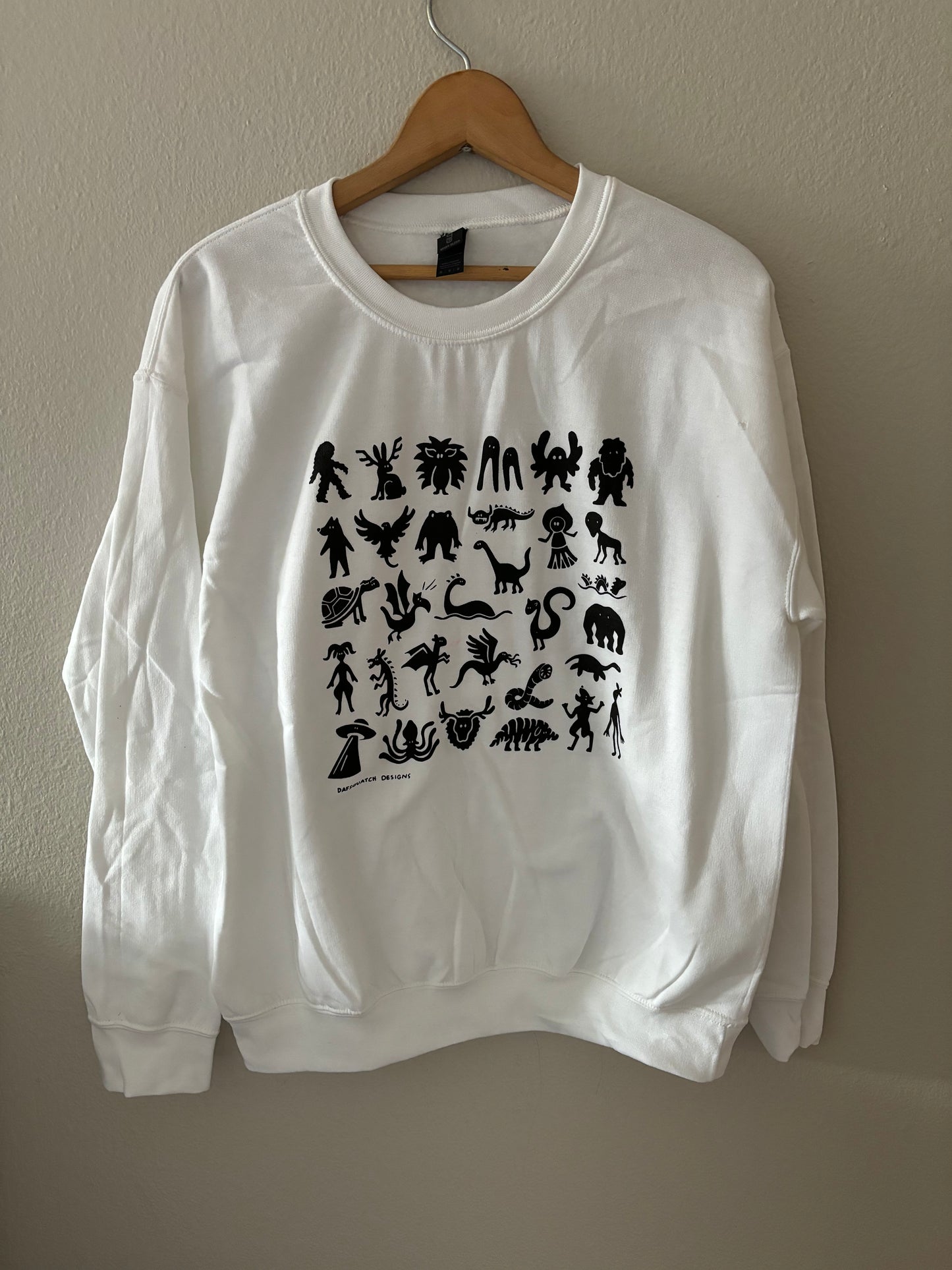 M - Mini monsters Crew neck