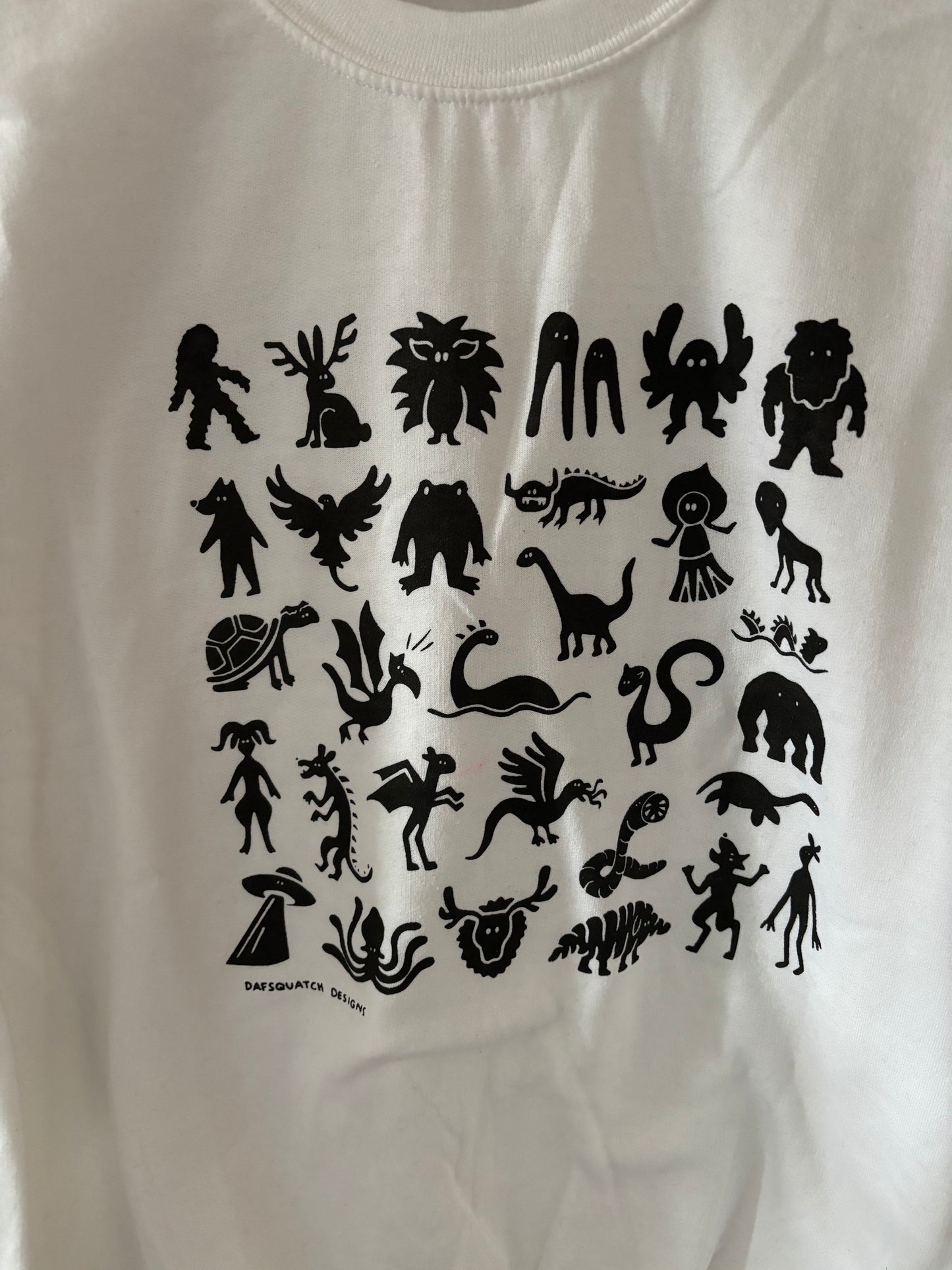 M - Mini monsters Crew neck