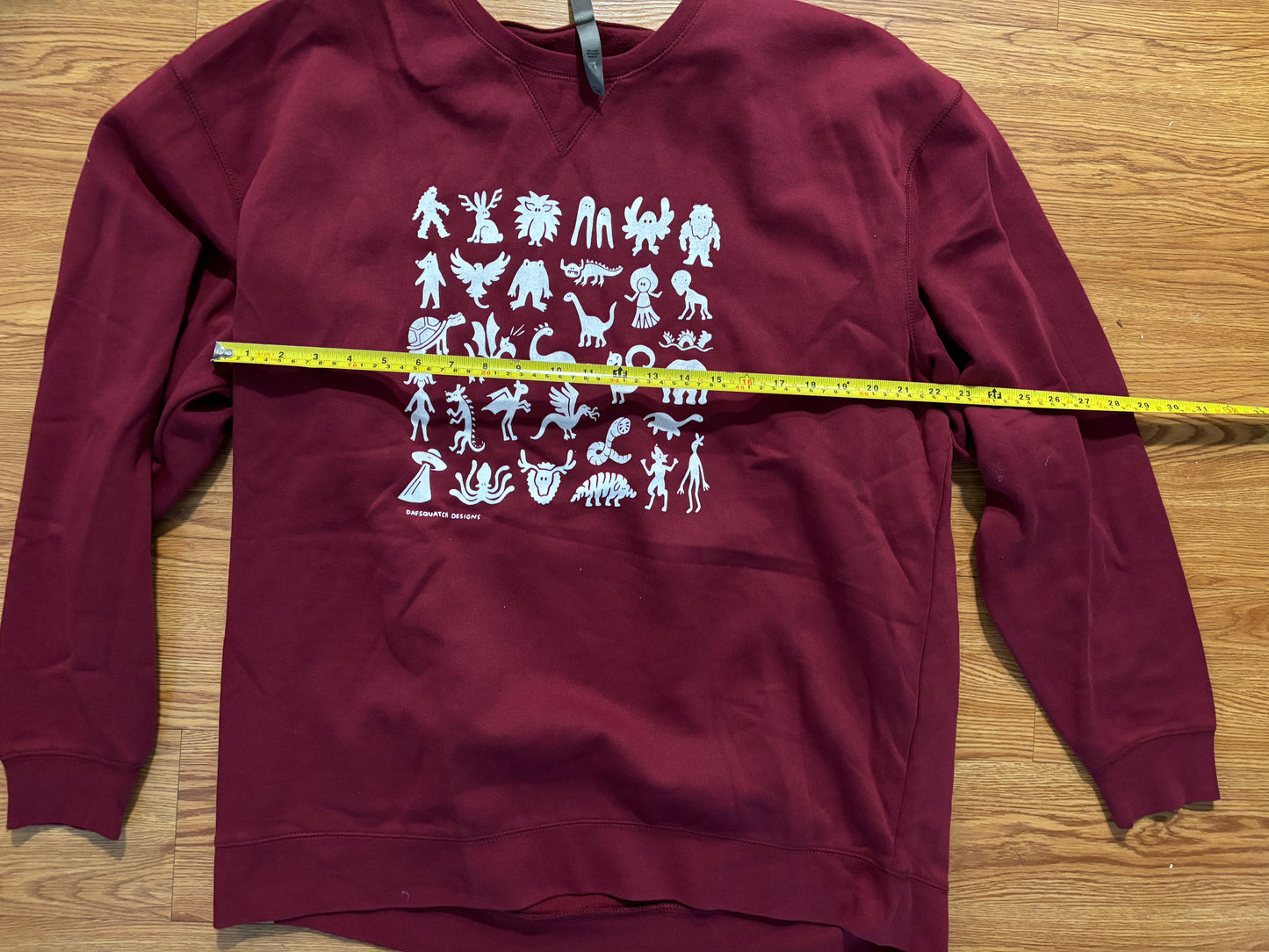 2XL - Mini monsters Crew neck