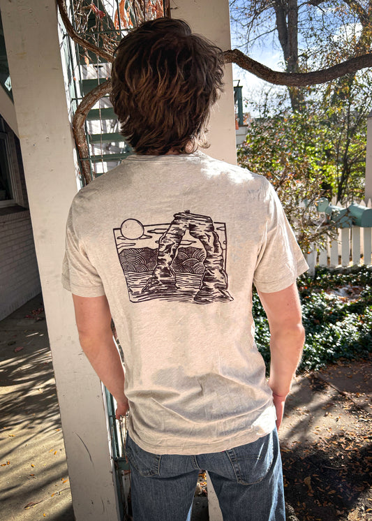 M - Arches T-Shirt